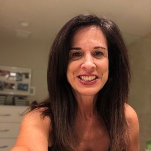 Meet your Posher, Sharon